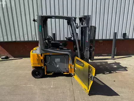 El truck - 4 hjulet 2019  Jungheinrich EFG 320 (7)