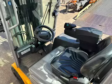 Elektryczne 4-kołowe 2019  Jungheinrich EFG 320 GE 100-440DZ - Carton Clamp (7)