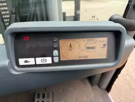 Elektro čtyřkolový VZV 2016  Jungheinrich EFG 320 SP GE 180-440DZ (6)
