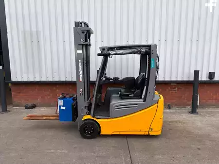 Elektro tříkolové VZV 2018  Jungheinrich EFG 220 SP 120-370 ZT (2)