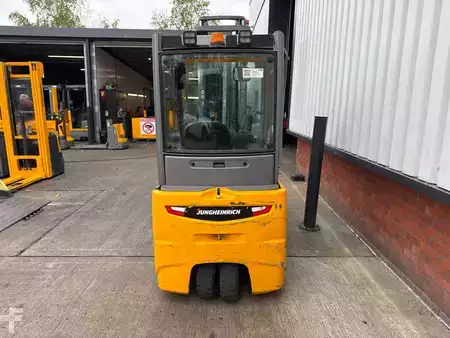 Elektro tříkolové VZV 2018  Jungheinrich EFG 220 SP 120-370 ZT (4)