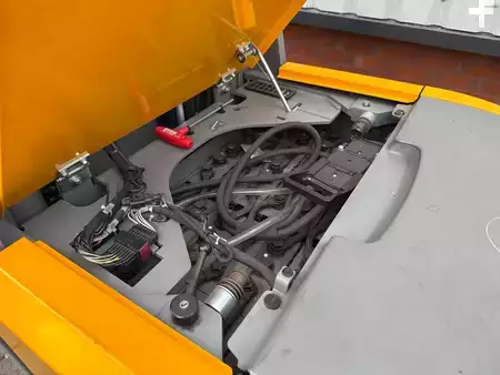 Horizontální vychystávací vozík 2023  Jungheinrich EKS 310s Z+S 100-475 DT (6)