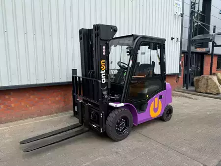 Elektro čtyřkolový VZV 2026  Jungheinrich CBH 2.5 - Full Cab - Li Ion (1)