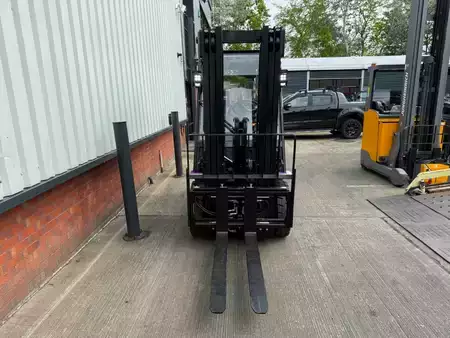 Elektro čtyřkolový VZV 2026  Jungheinrich CBH 2.5 - Full Cab - Li Ion (3)