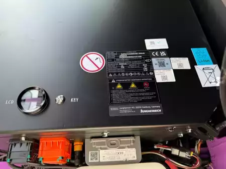 Elektro čtyřkolový VZV 2026  Jungheinrich CBH 2.0 - Full Cab - Li Ion (11)