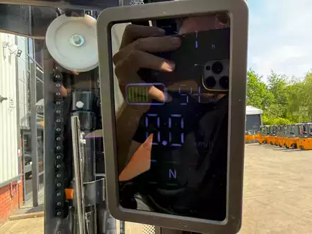 Elektro čtyřkolový VZV 2026  Jungheinrich CBH 2.0 - Full Cab - Li Ion (17)