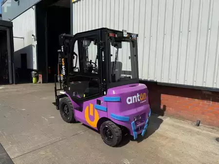 Elektro čtyřkolový VZV 2026  Jungheinrich CBH 2.0 - Full Cab - Li Ion (5)