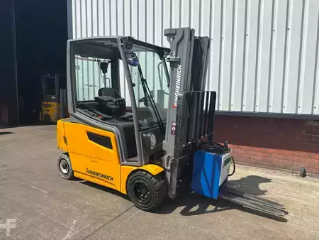 Eléctrico - 4 rodas 2019  Jungheinrich EFG 320 (6)