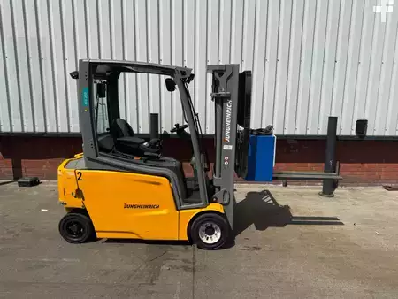 Carrelli elettrici 4 ruote 2022  Jungheinrich EFG 320 GE115-440DZ (6)