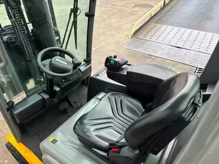 Carrelli elettrici 4 ruote 2022  Jungheinrich EFG 320 GE115-440DZ (10)