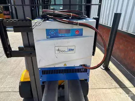 Carrelli elettrici 4 ruote 2022  Jungheinrich EFG 320 GE115-440DZ (12)