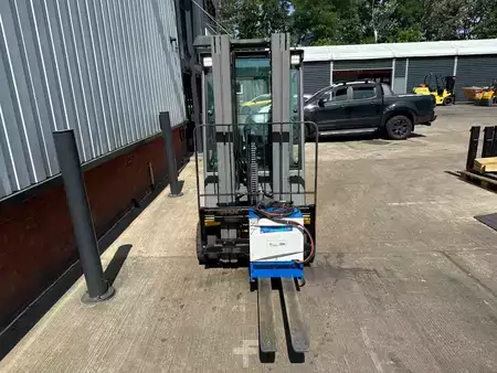 Carrelli elettrici 4 ruote 2022  Jungheinrich EFG 320 GE115-440DZ (3)