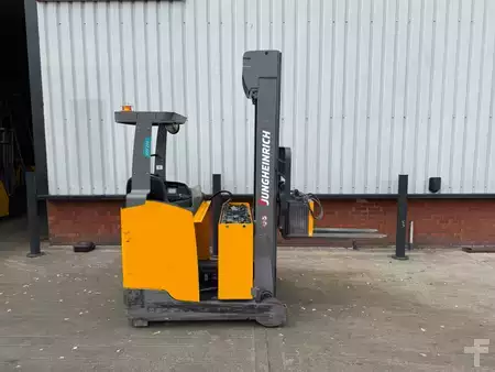 Chariots à mât rétractable 2020  Jungheinrich ETV 214 SP E GE 115-680 DZ (8)