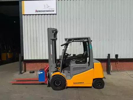 Elektromos 4 kerekű 2022  Jungheinrich EFG 545k SP G+ZVG 180-400 ZT (2)