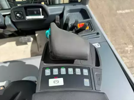 Elektromos 4 kerekű 2023  Jungheinrich EFG 425 SP GE 100-550 DZ - New Forklift (11)