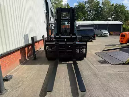 Elektrisk- 4 hjul  HC (Hangcha) XCP100 - Li Ion 920Ah - New Forklift (5)