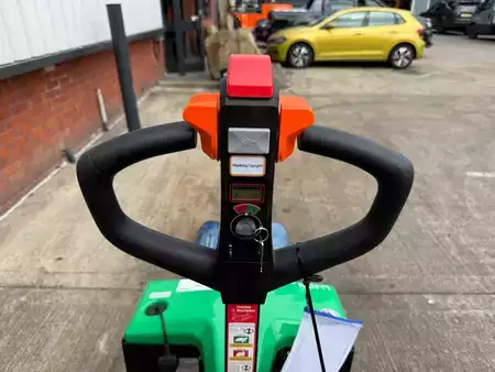 Transpalettes électriques 2026  HC (Hangcha) CBD20-WD-I (9)