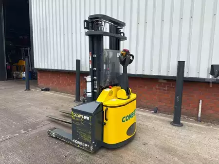Beállós targonca 2023  Combilift WR (2)