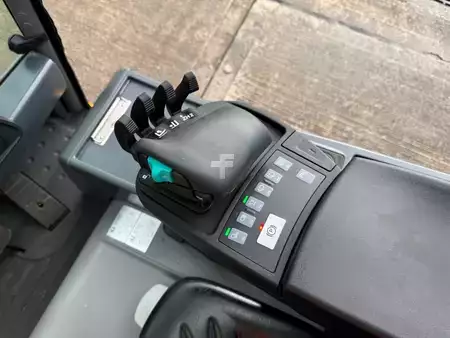 Elektro čtyřkolový VZV 2017  Jungheinrich EFG 320 SP GE 120-550 DZ (10)