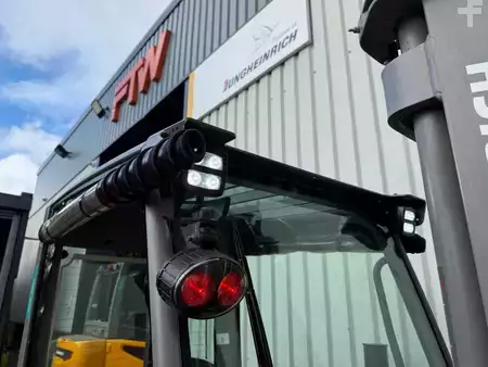 Elektro čtyřkolový VZV 2017  Jungheinrich EFG 320 SP GE 120-550 DZ (11)
