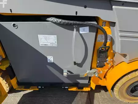 Carrelli elettrici 4 ruote 2023  Jungheinrich EFG 425 SP GE 100-550 DZ - New Forklift (14)