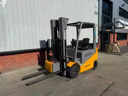 Carrelli elettrici 4 ruote 2021  Jungheinrich EFG 425k SP GE 120-500 DZ (1)