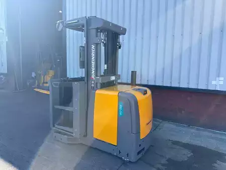 Horizontální vychystávací vozík 2019  Jungheinrich EKS 210 Z + F 100-475DZ (3)