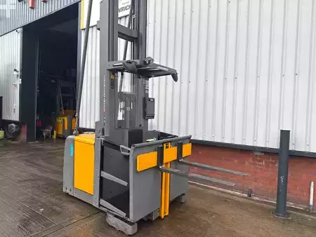 Horizontal-Kommissionierer 2018  Jungheinrich EKS 312 Z+F 100-950 DZ (3)