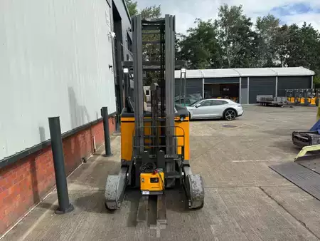 Retraky 2021  Jungheinrich ETV C16 SP E GE 100-710 DZ (3)