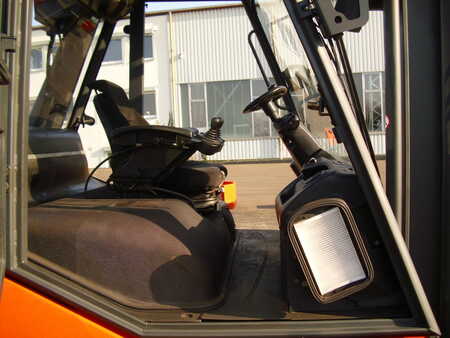 Wózki widłowe diesel 2008  Linde H60D-01-X396 TELEMAST - ZV/SS - KABINE - HZG (9) 