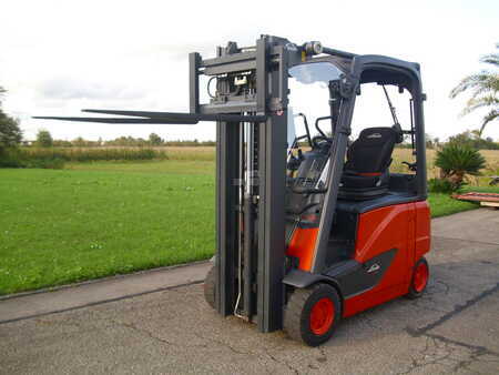 3-wiel elektrische heftrucks 2014  Linde Linde E16PH-02 TRIPLEX - SEITENSCHIEBER (2)