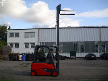 3-wiel elektrische heftrucks 2014  Linde Linde E16PH-02 TRIPLEX - SEITENSCHIEBER (6)