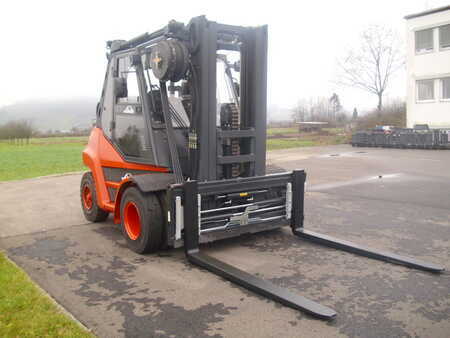 Chariots élévateurs GPL 2014  Linde H80T-02-X396 TRIPLEX-ZVG-KAB-HZG- NUR 7687 STD. (1)