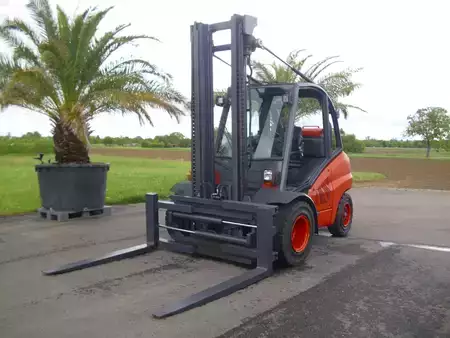 LPG Forklifts 2012  Linde H50T-01-X394 - TELE -ZVG/SS - KABINE/HZG  - UVV (1)