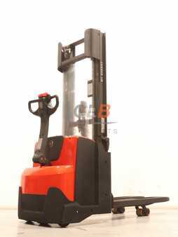 Pallestabler 2011  BT SWE 120 L Staxio (1)