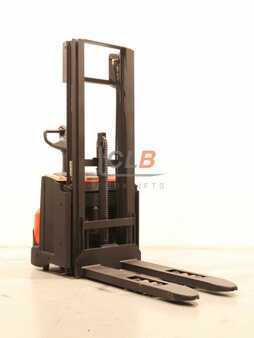 Pallestabler 2010  BT SWE 120 L Staxio (7)