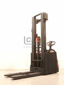 Pallet Stackers 2016  BT SWE 145 L (7)