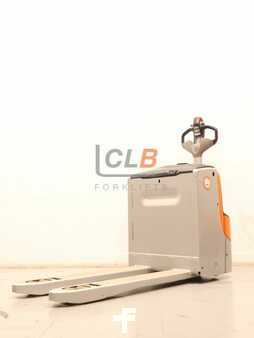 Electric Pallet Trucks 2015  Still EXU 20 (5)