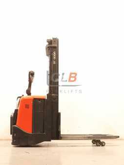 Pinontavaunu 2010  BT SPE 125 L (4)