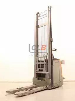 Pallet Stackers 2016  Still EXV-SF 14i (6)