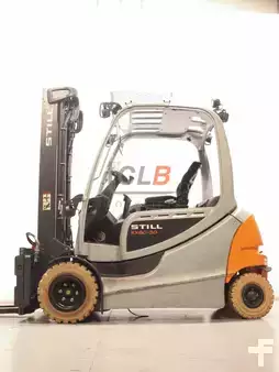 Elektro čtyřkolový VZV 2016  Still RX 60-30 L (2)