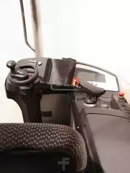 Reach Truck 2016  Still FM-X 14 (8)