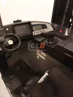 Reach Truck 2019  Still FM-X 14 (9)