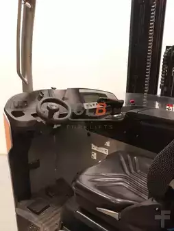 Reach Truck 2017  Still FM-X 14 (8)