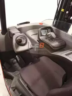 Carretilla retráctil 2016  BT RRE 140 (8)