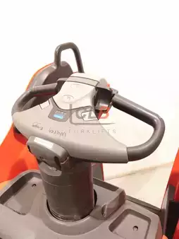 Niederhubwagen 2020  Toyota LPE 250 (10)