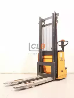 Apilador eléctrico 2003  OM CL 10.5 (5)