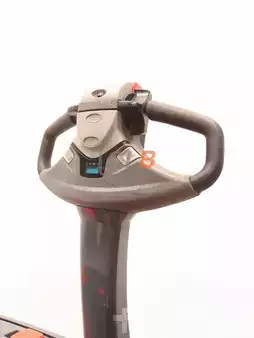 Transpallet elettrici - BT LWE 140 (7)