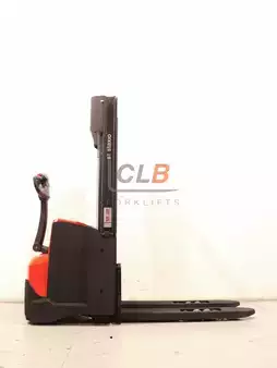 Apilador eléctrico 2016  BT SWE 120  L (4)