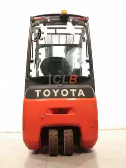 Sähkö - 3 pyör 2016  Toyota 8FBEK18T (3)
